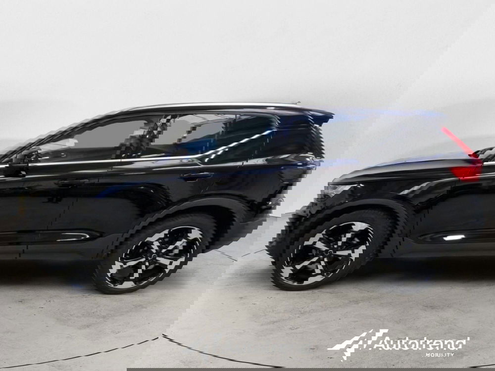 Volvo XC40 usata a Bari (4)