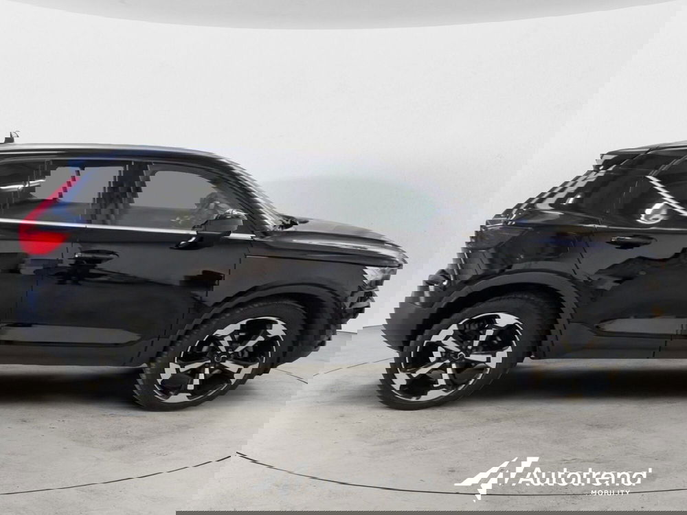 Volvo XC40 usata a Bari (5)