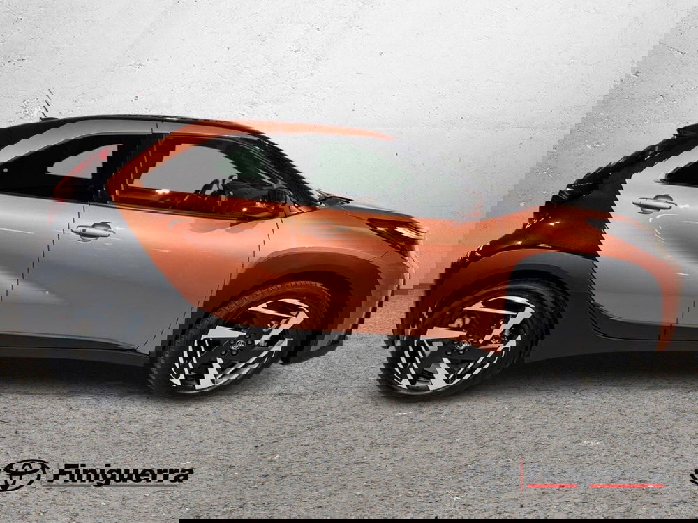 Toyota Aygo X nuova a Lecco (5)