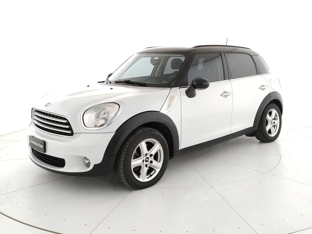 MINI Mini Countryman usata a Caserta