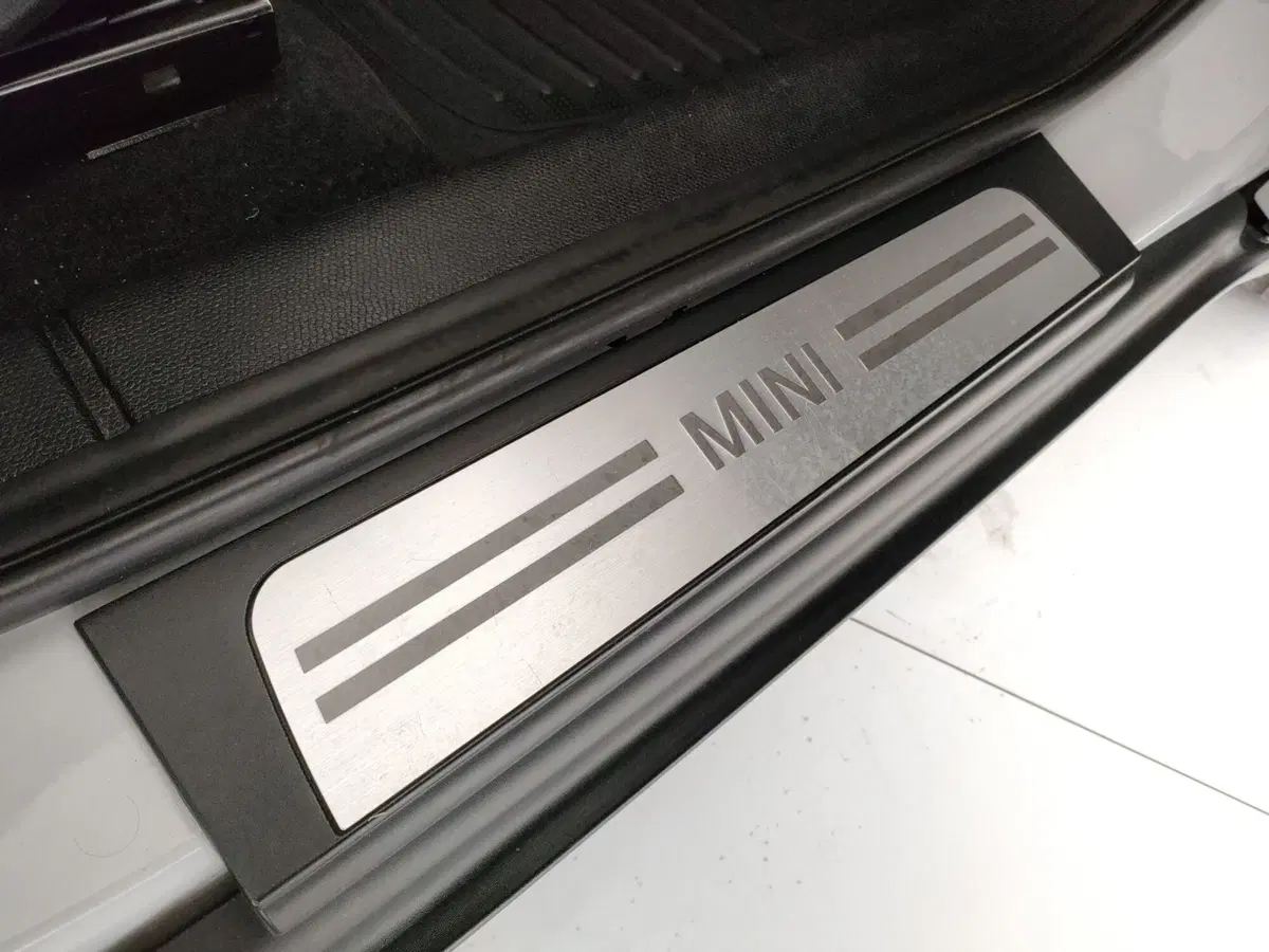 MINI Mini Countryman usata a Caserta (17)