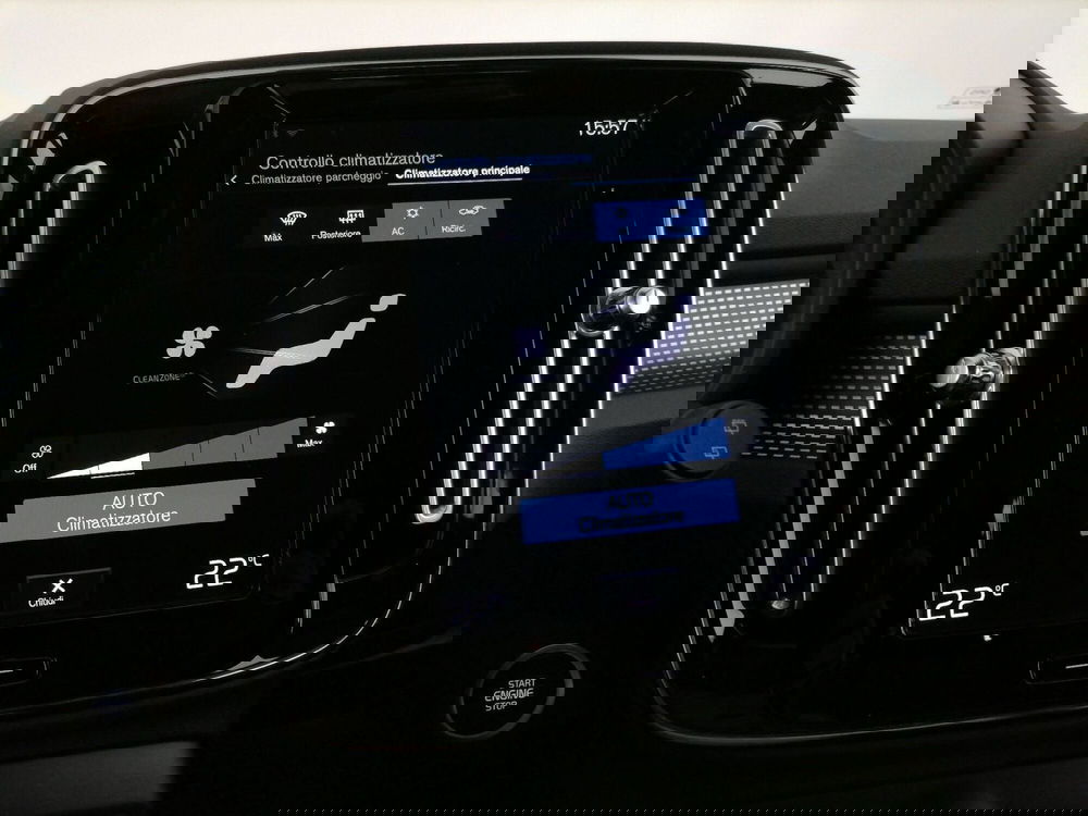 Volvo XC40 usata a Roma (16)