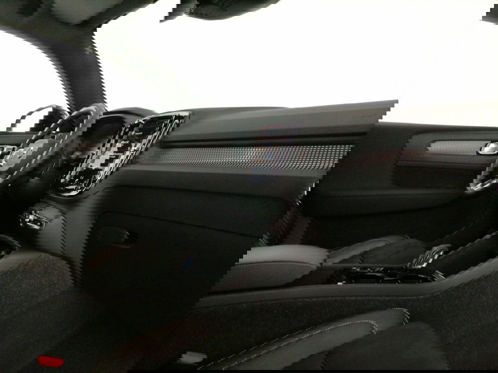 Volvo XC40 usata a Roma (7)