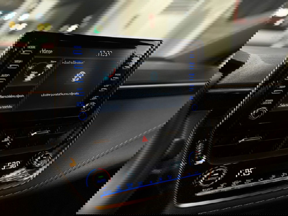 Toyota Corolla Touring Sports usata a Brescia (11)