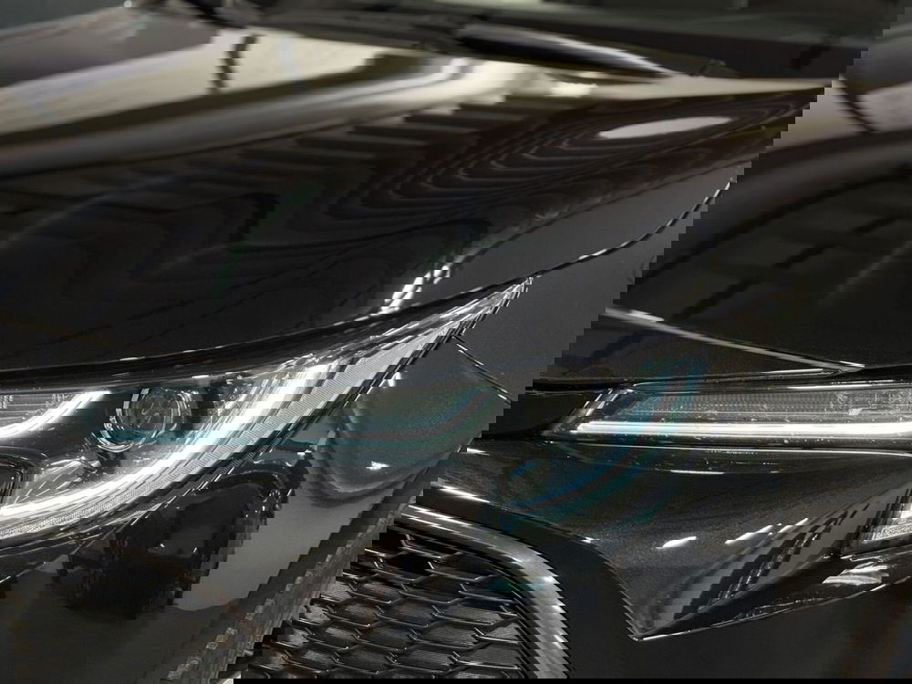 Toyota Corolla Touring Sports usata a Brescia (7)