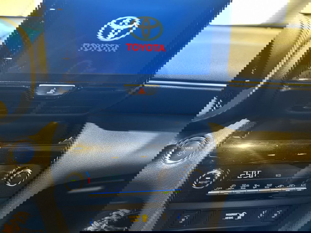 Toyota Yaris Cross usata a Brescia (11)