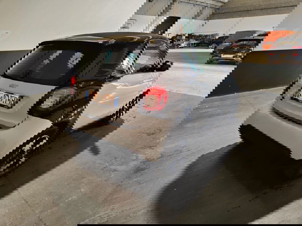 smart Fortwo usata a Milano (8)