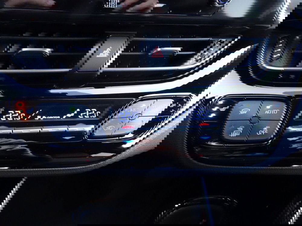 Toyota Toyota C-HR usata a Treviso (19)