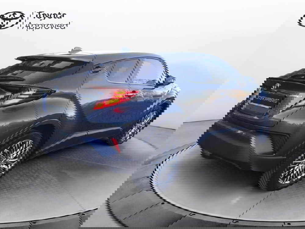 Toyota Toyota C-HR usata a Treviso (5)