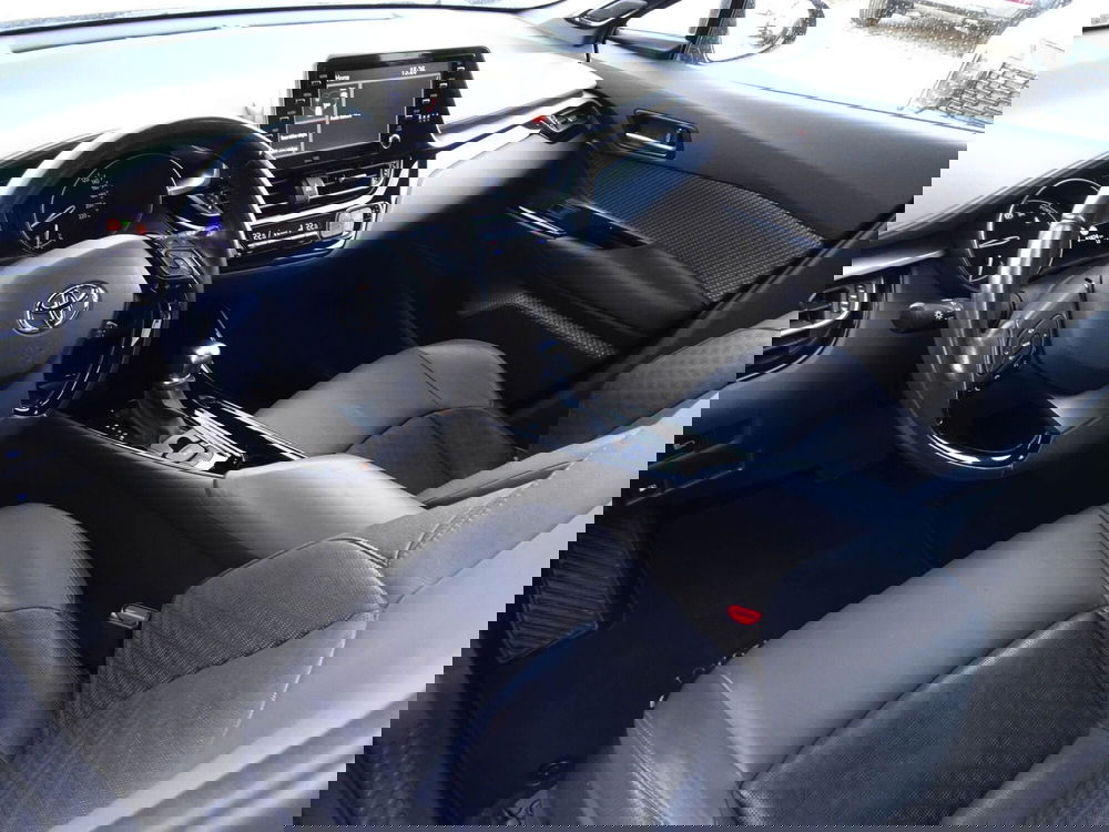 Toyota Toyota C-HR usata a Treviso (9)
