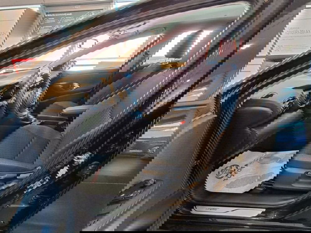 Toyota Yaris Cross usata a Cagliari (11)