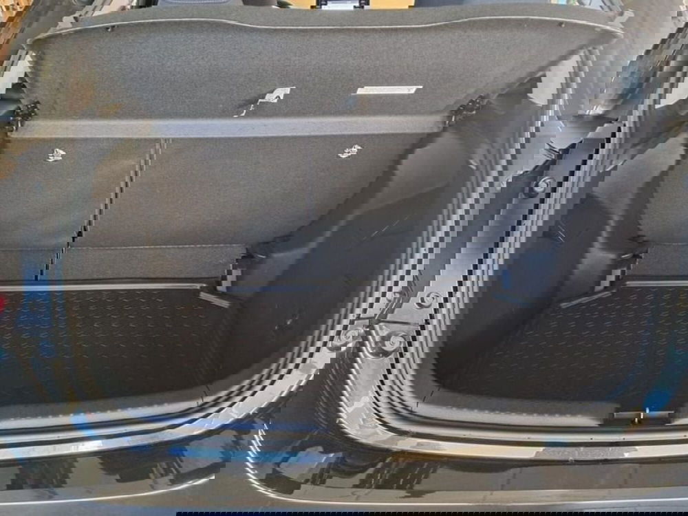 Toyota Yaris Cross usata a Cagliari (9)