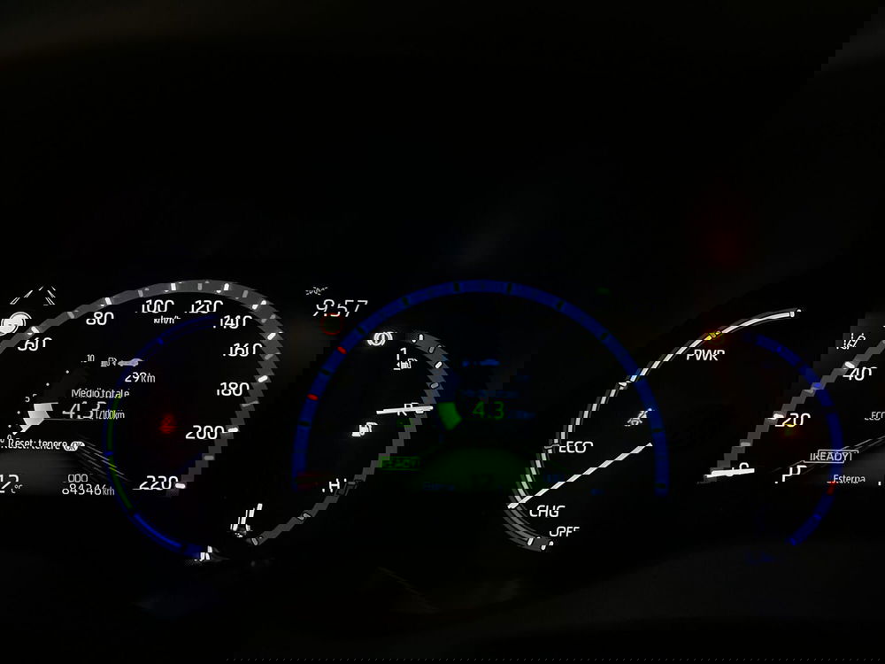 Toyota Yaris Cross usata a Milano (12)