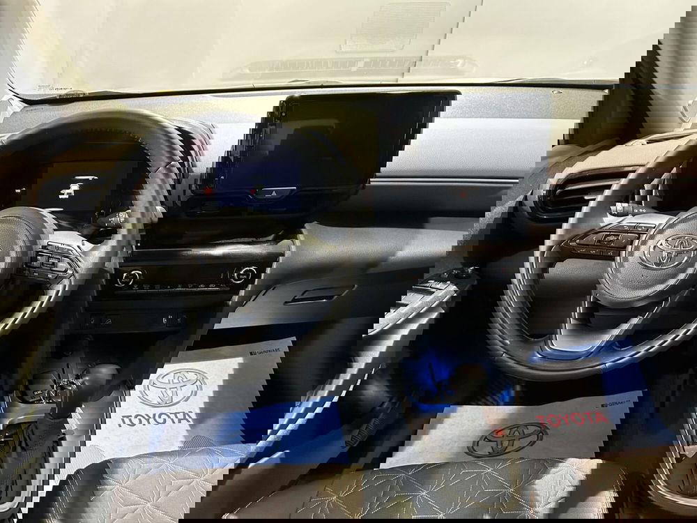 Toyota Yaris Cross usata a Milano (7)