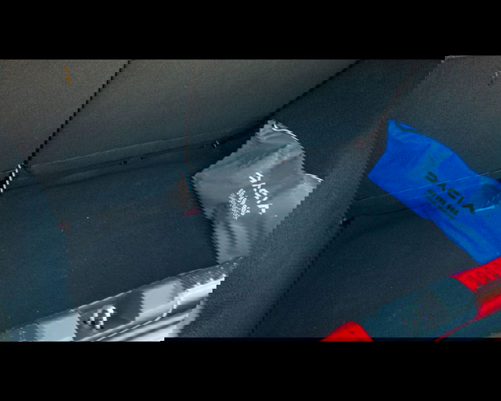 Dacia Sandero usata a Venezia (15)