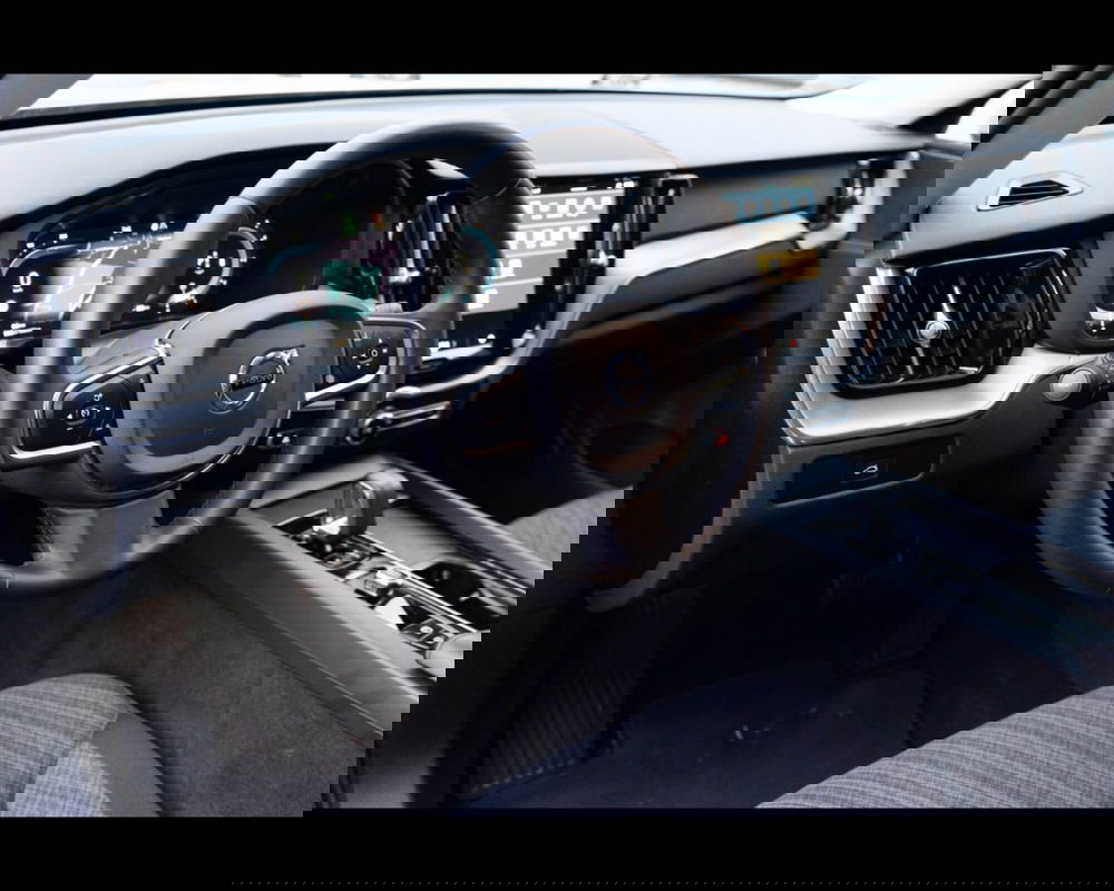 Volvo XC60 usata a Treviso (20)