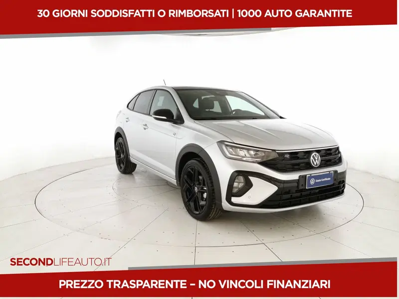 Volkswagen Taigo nuova a Campobasso (5)