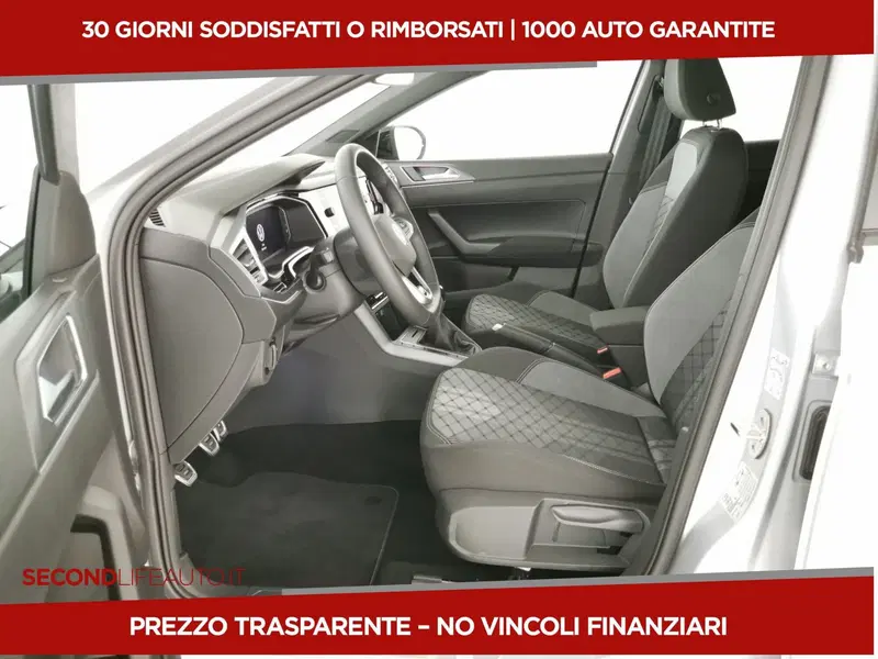 Volkswagen Taigo nuova a Campobasso (7)