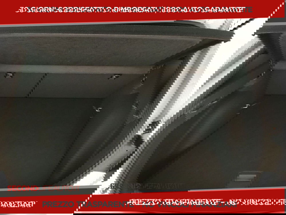 Volkswagen Taigo nuova a Campobasso (9)