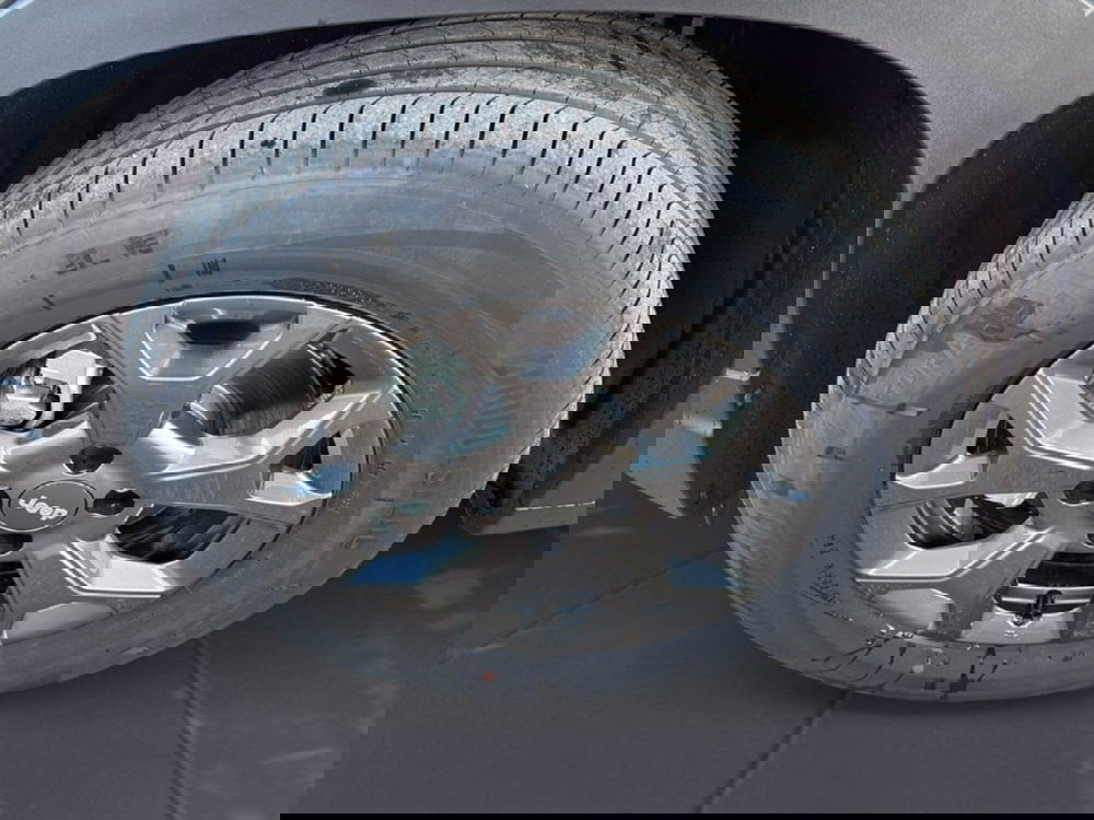 Jeep Avenger nuova a Agrigento (15)