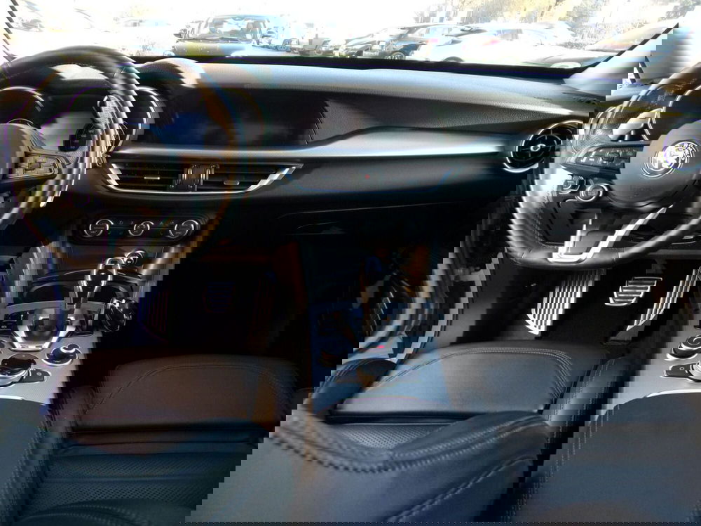 Alfa Romeo Stelvio usata a Reggio Emilia (10)