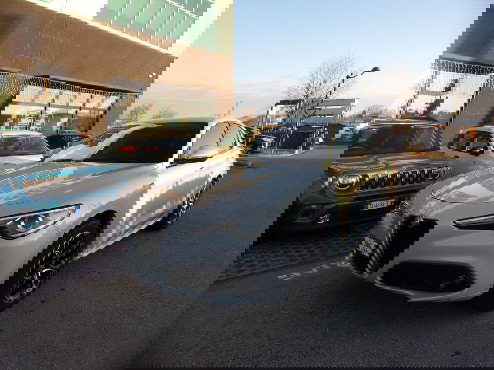 Alfa Romeo Stelvio usata a Reggio Emilia (3)