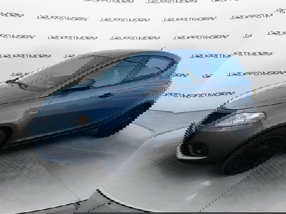 Lancia Ypsilon usata a Bologna