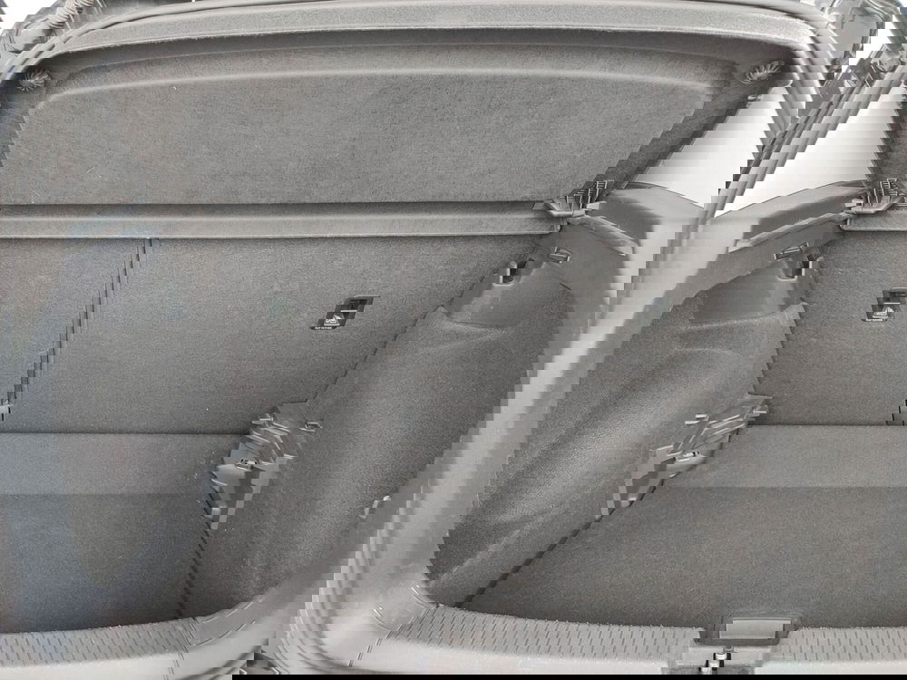 Volkswagen T-Cross usata a Palermo (17)