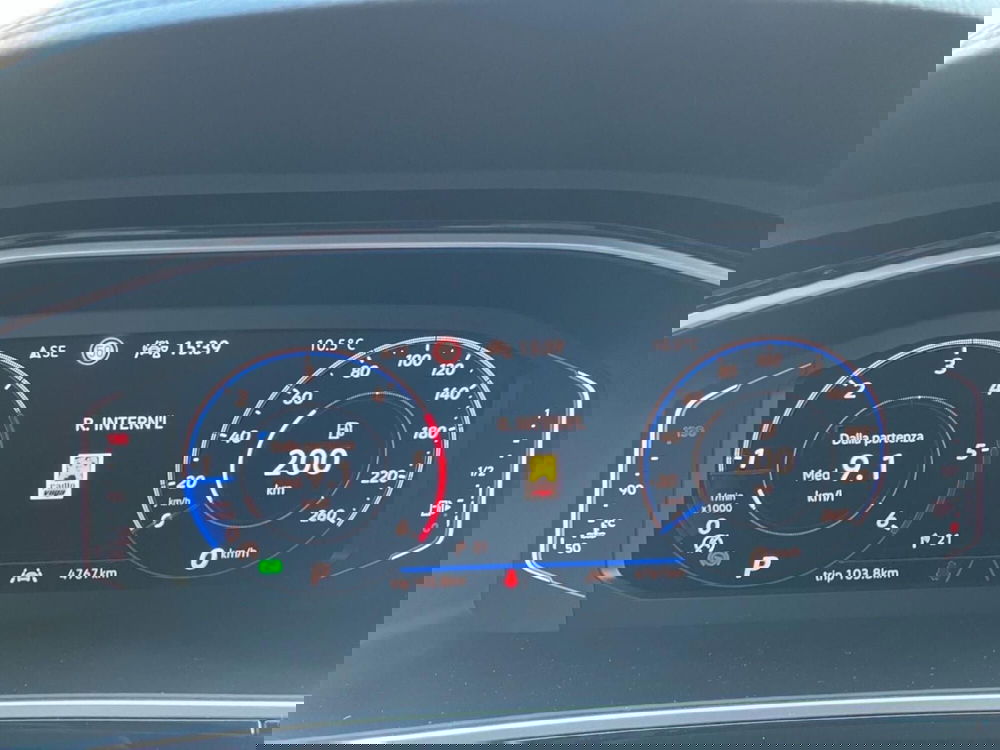 Volkswagen T-Roc usata a Bologna (16)