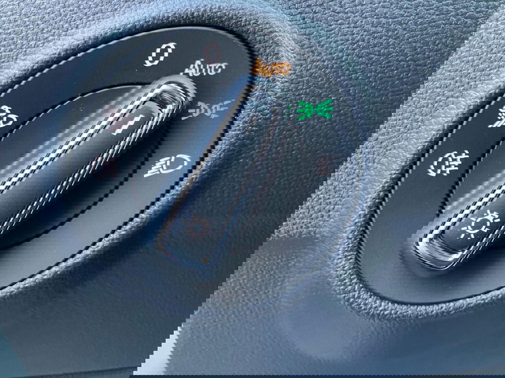 Volkswagen T-Roc usata a Bologna (17)