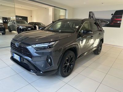 Toyota Rav4 vvt-ie h Style awd-i 222cv e-cvt del 2024 usata a Latina