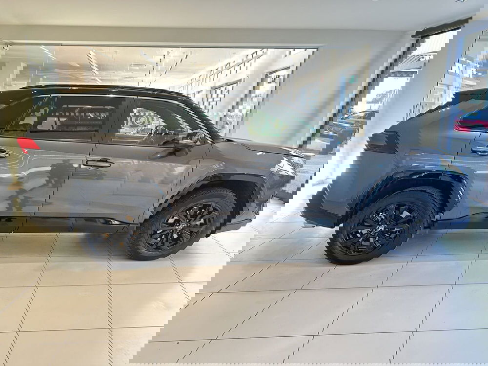 Toyota Rav4 usata a Latina (3)