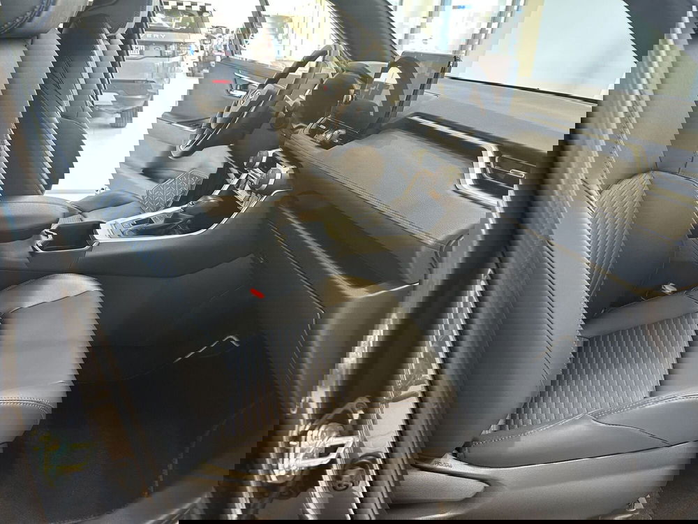 Toyota Rav4 usata a Latina (8)