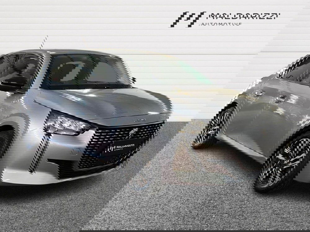 Peugeot 208 usata a Foggia