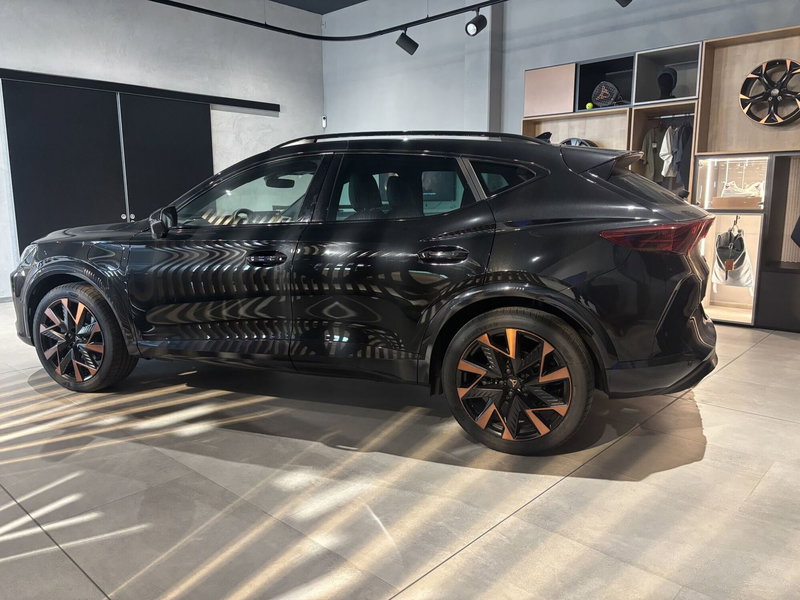 Cupra Formentor nuova a Ferrara (7)