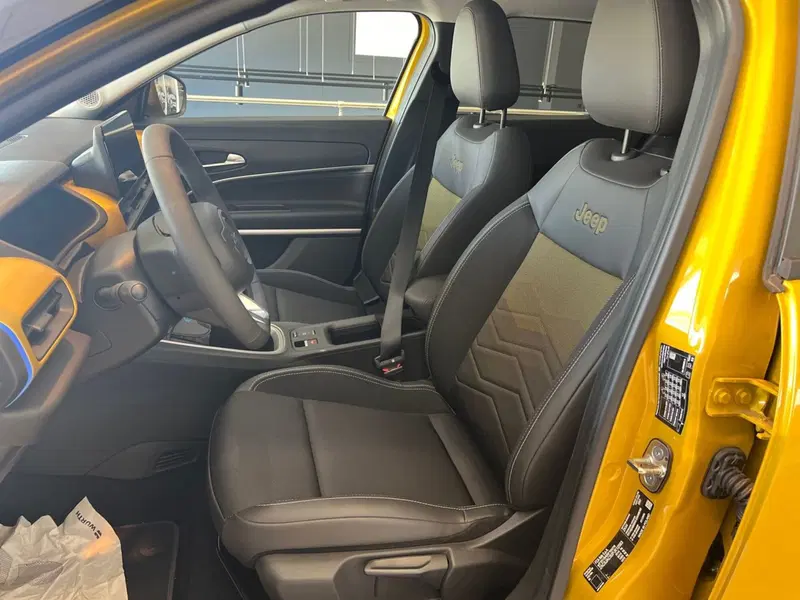 Jeep Avenger usata a Teramo (6)