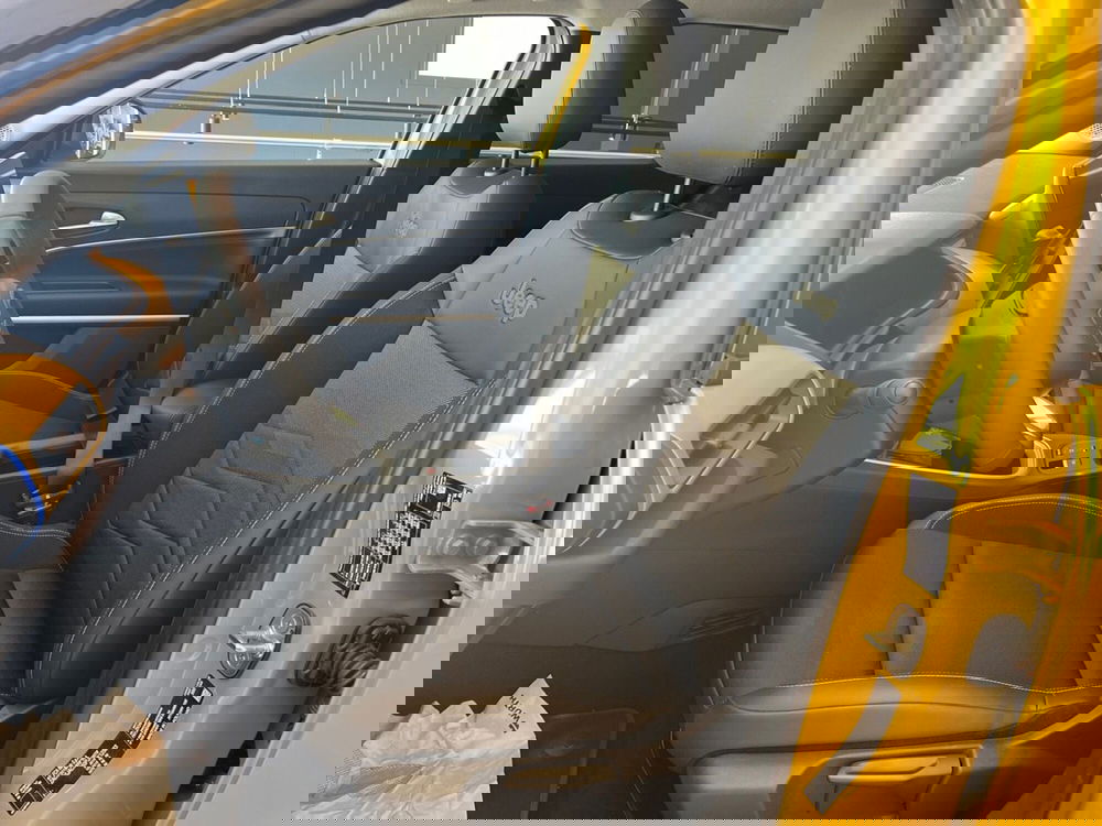 Jeep Avenger usata a Teramo (6)