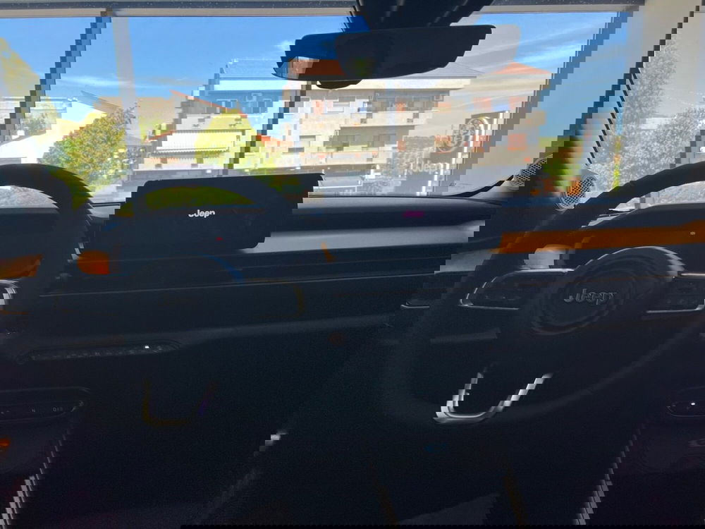 Jeep Avenger usata a Teramo (8)