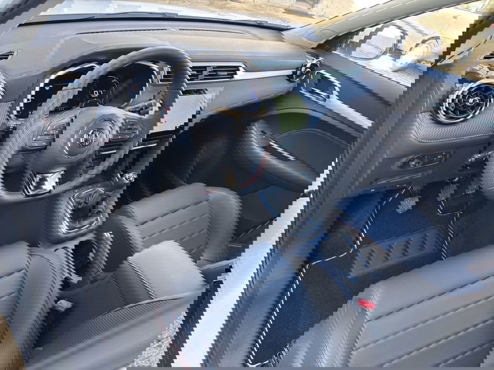 Mg ZS nuova a Ferrara (11)