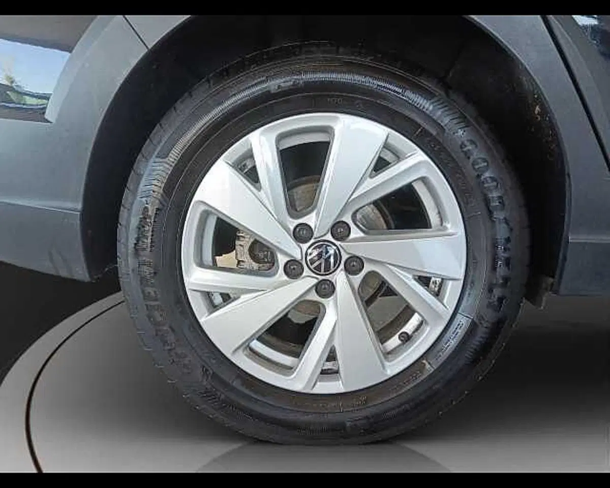 Volkswagen Taigo usata a Roma (11)