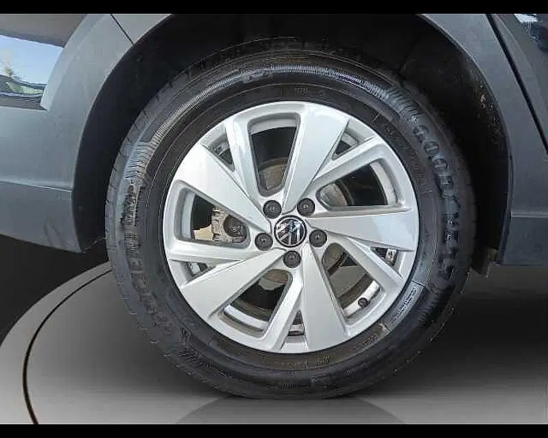 Volkswagen Taigo usata a Roma (11)