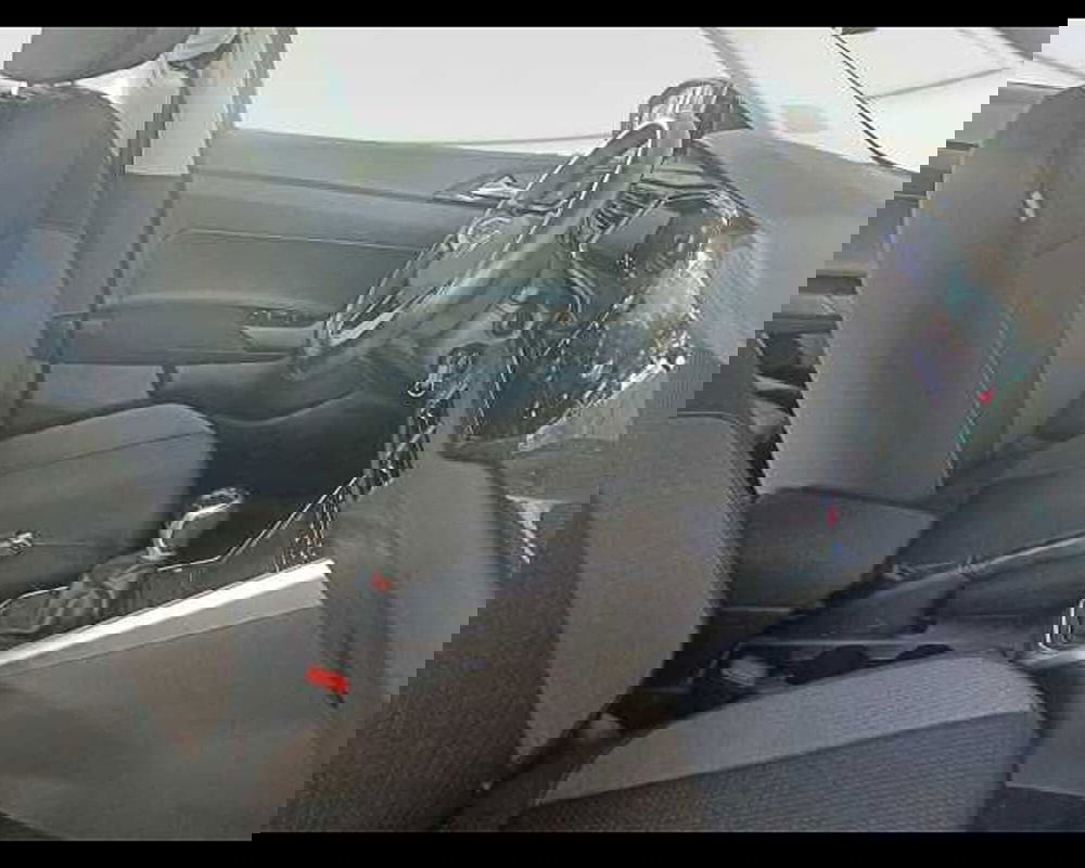 Volkswagen Taigo usata a Roma (8)