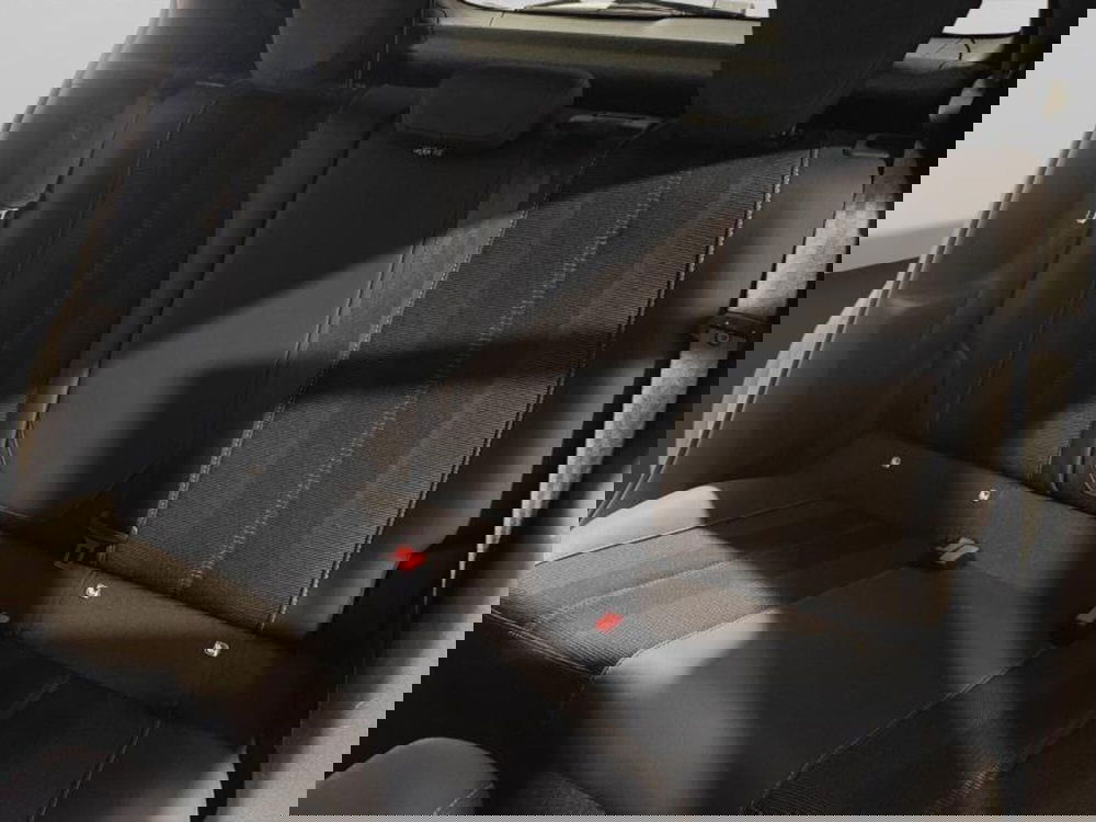 Opel Mokka usata a Genova (10)