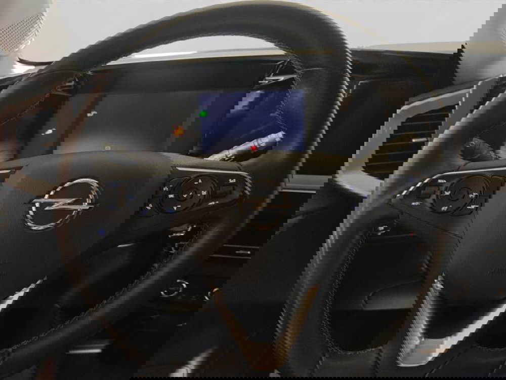 Opel Mokka usata a Genova (14)