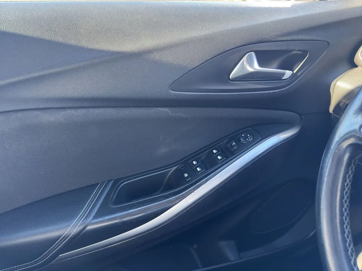 Opel Grandland X usata a Cosenza (12)