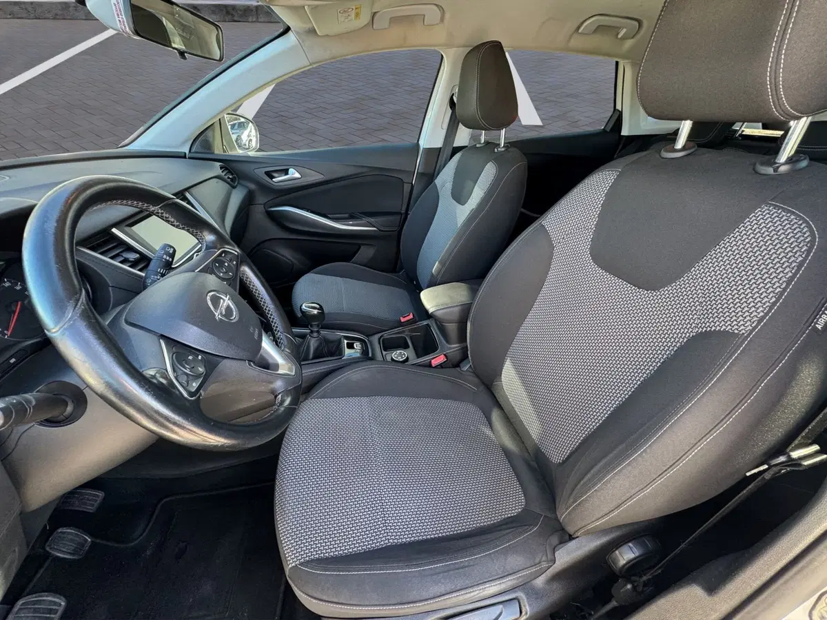 Opel Grandland X usata a Cosenza (9)