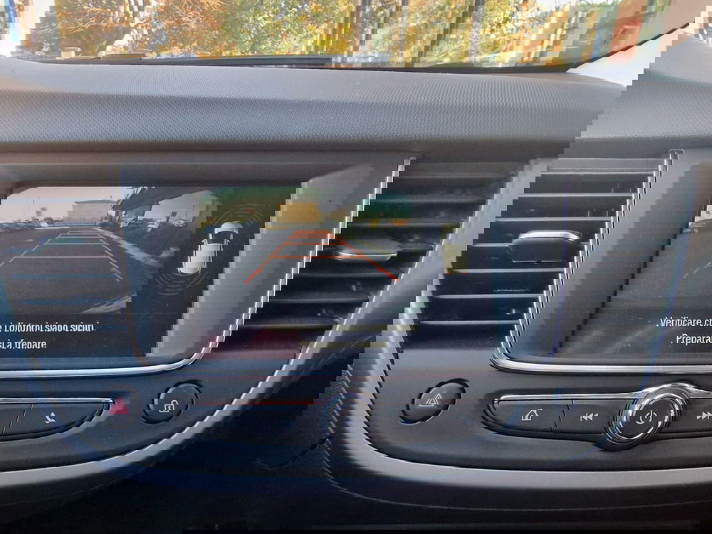 Opel Crossland usata a Milano (11)