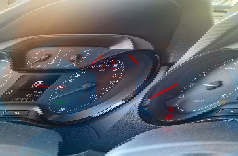 Opel Crossland usata a Milano (9)