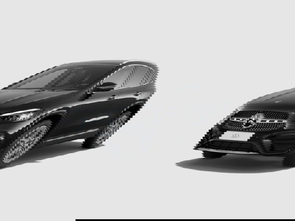 Mercedes-Benz GLA SUV nuova a Rimini