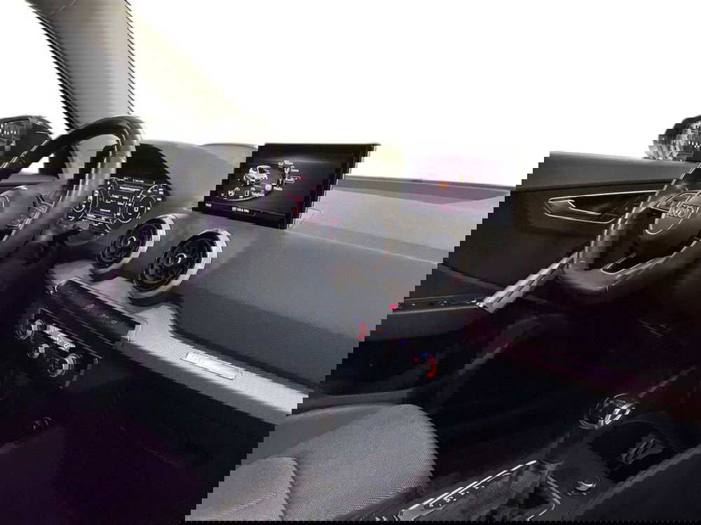 Audi Q2 usata a Macerata (12)